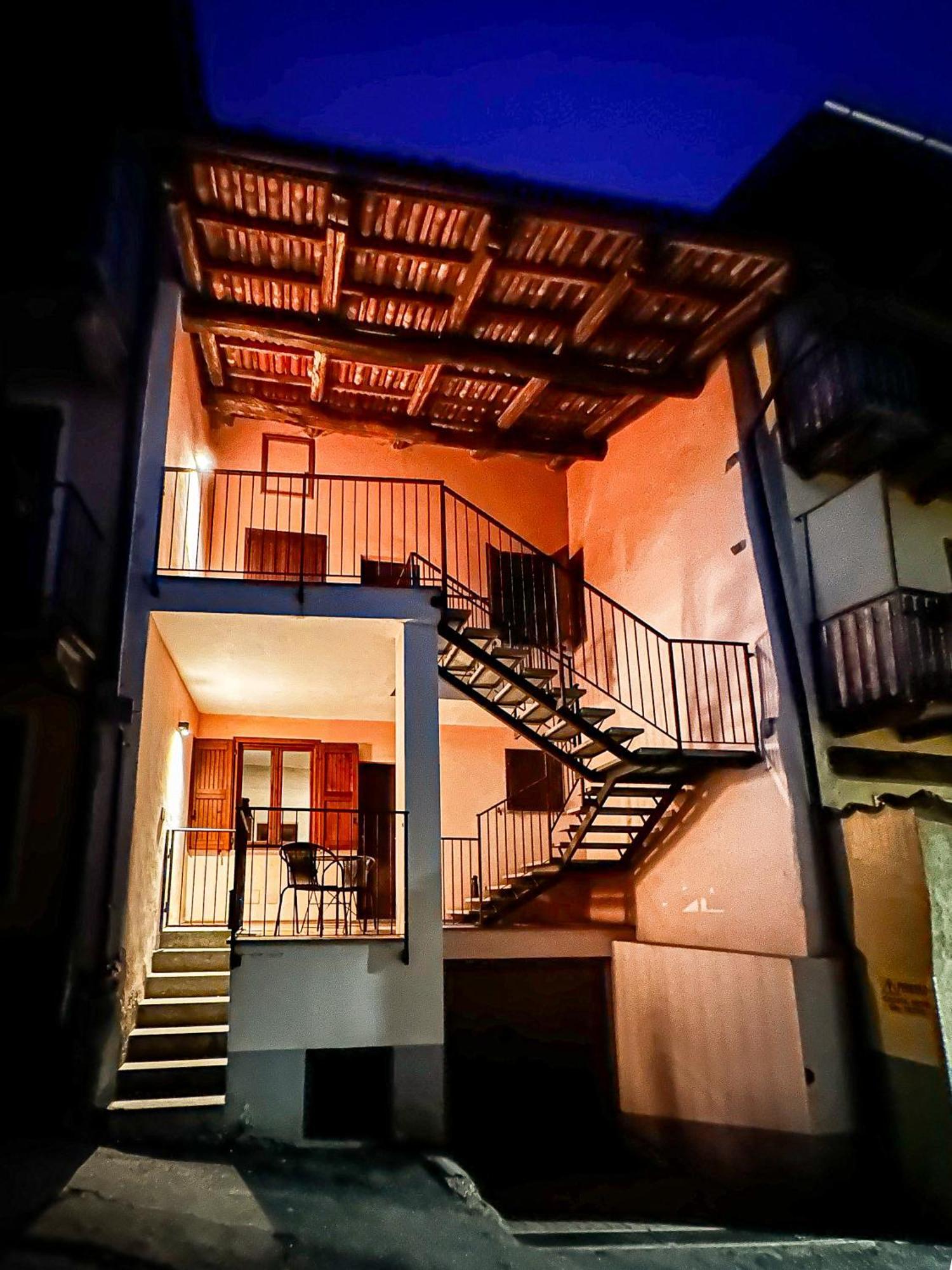 Studio Rosa Miagliano Luaran gambar